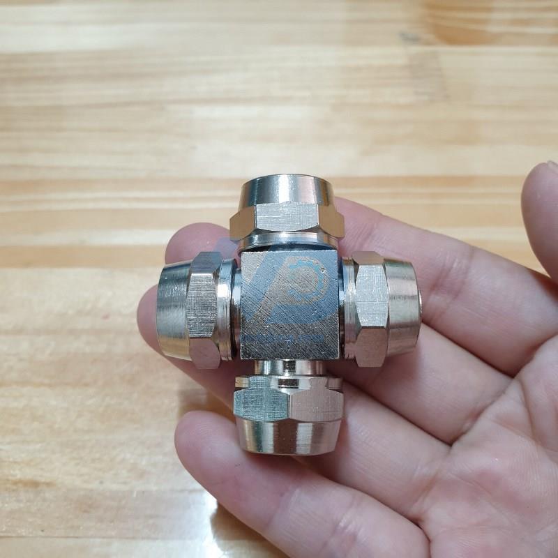 Đầu nối nhanh dạng xiết - 4 ngả