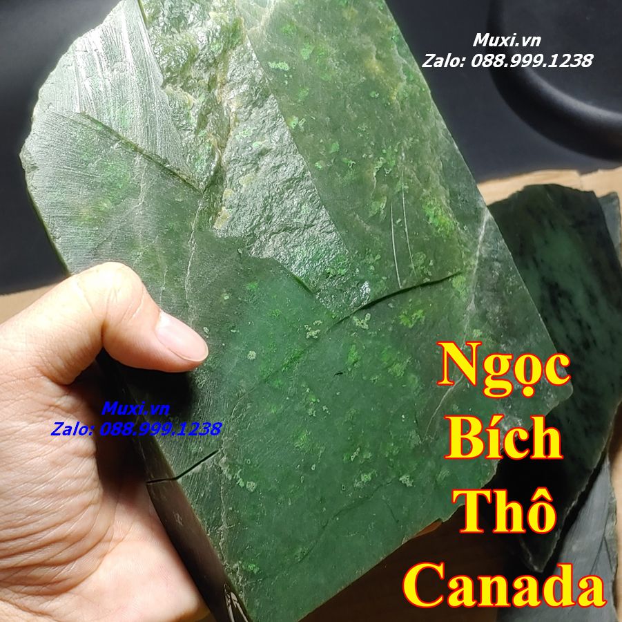 NGỌC BÍCH HỢP MỆNH NÀO?