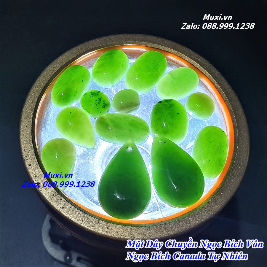 Những công dụng đặc biệt của Ngọc bích với cơ thể và cuộc sống con người