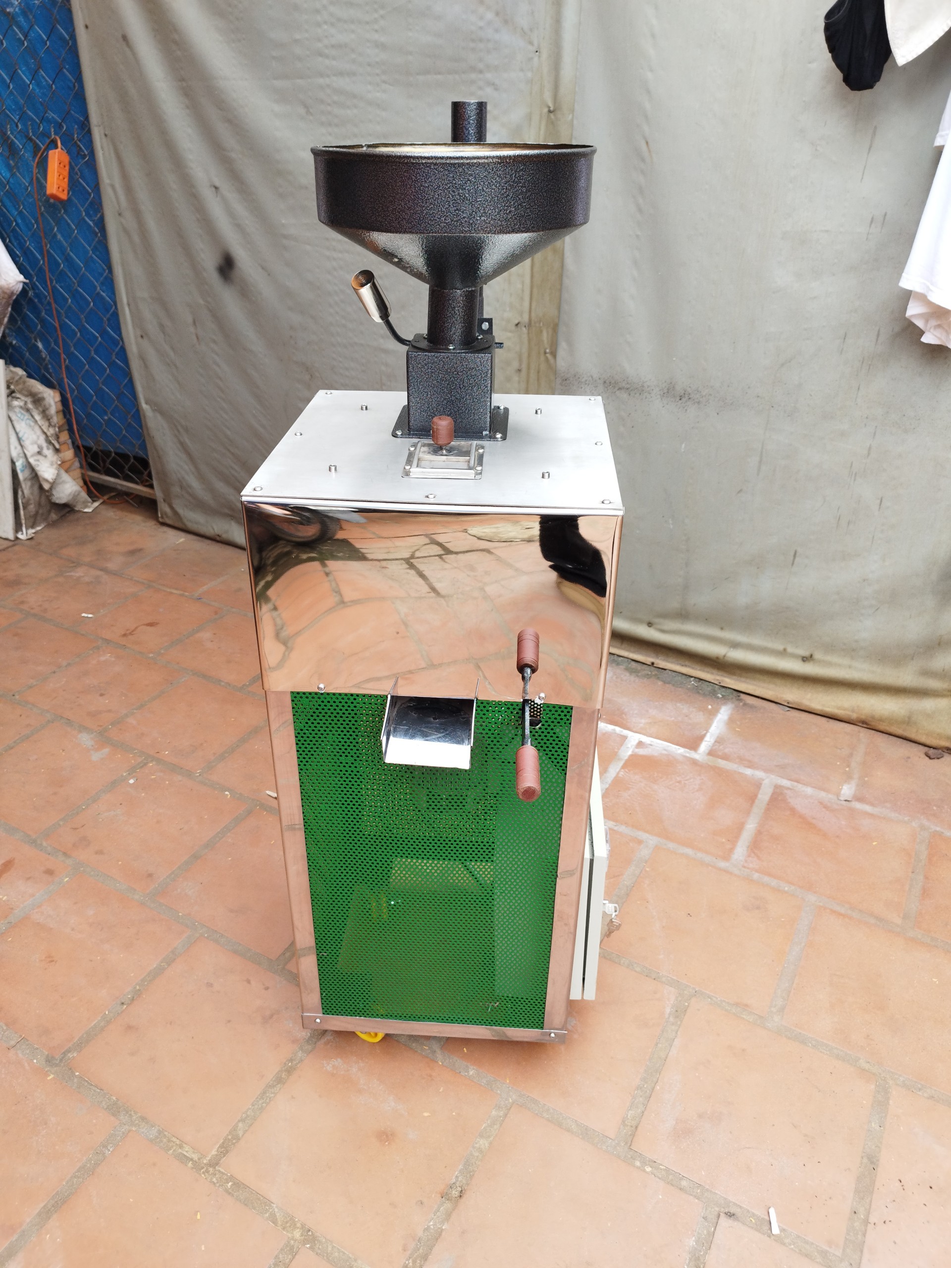 Máy rang JS3