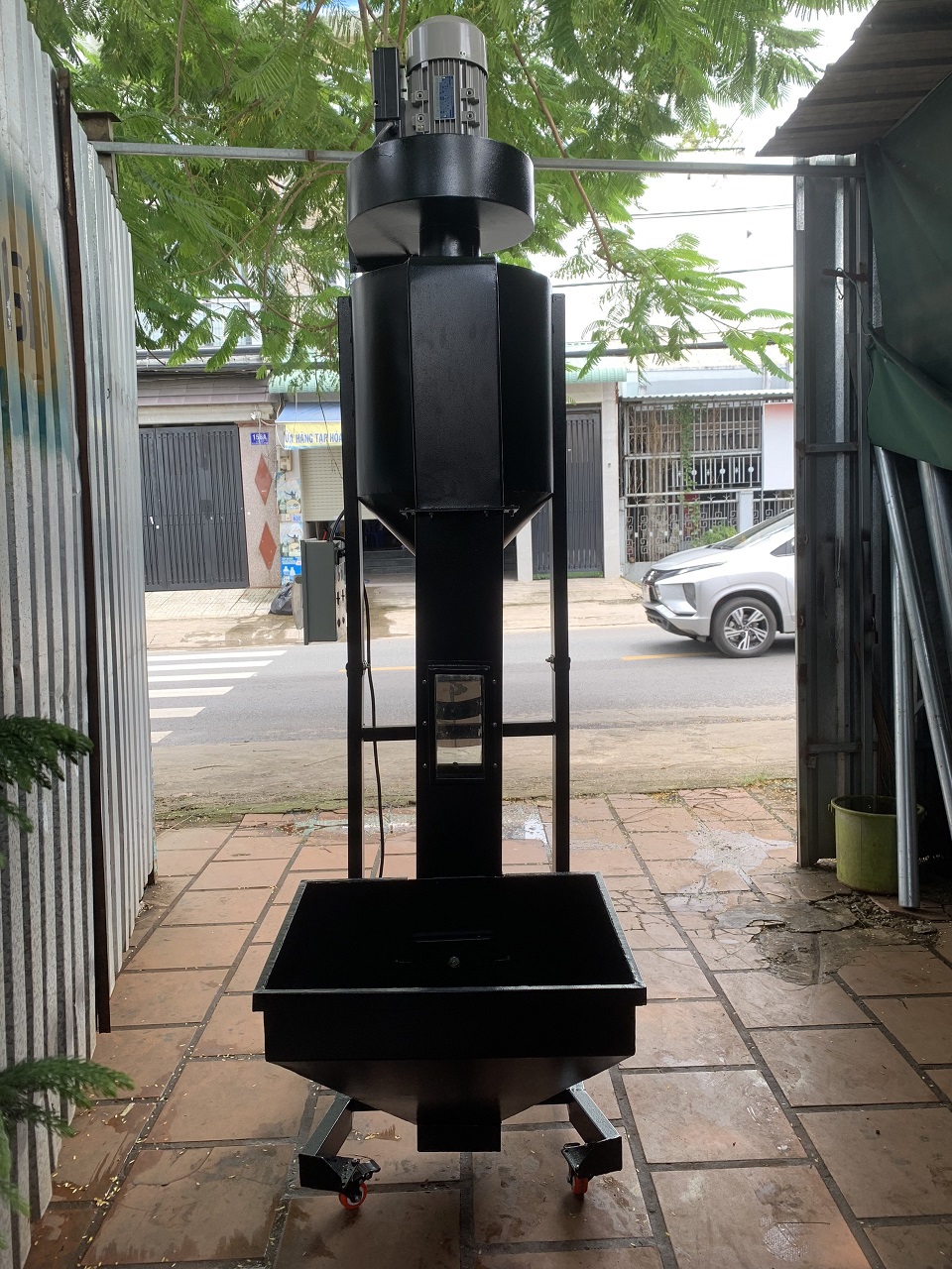 Máy tách đá cafe sau rang -Destoner