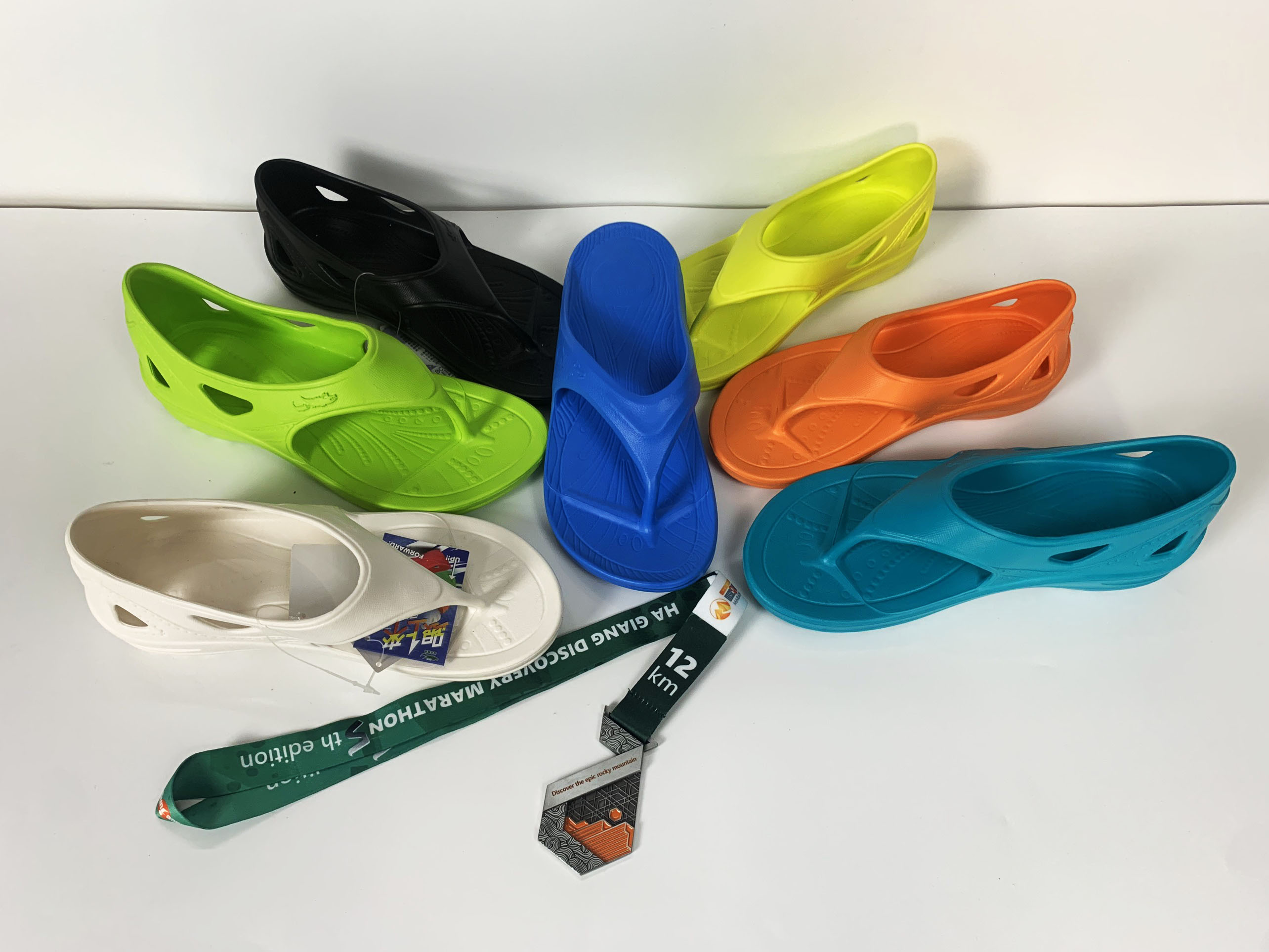 Y sandal deals for running