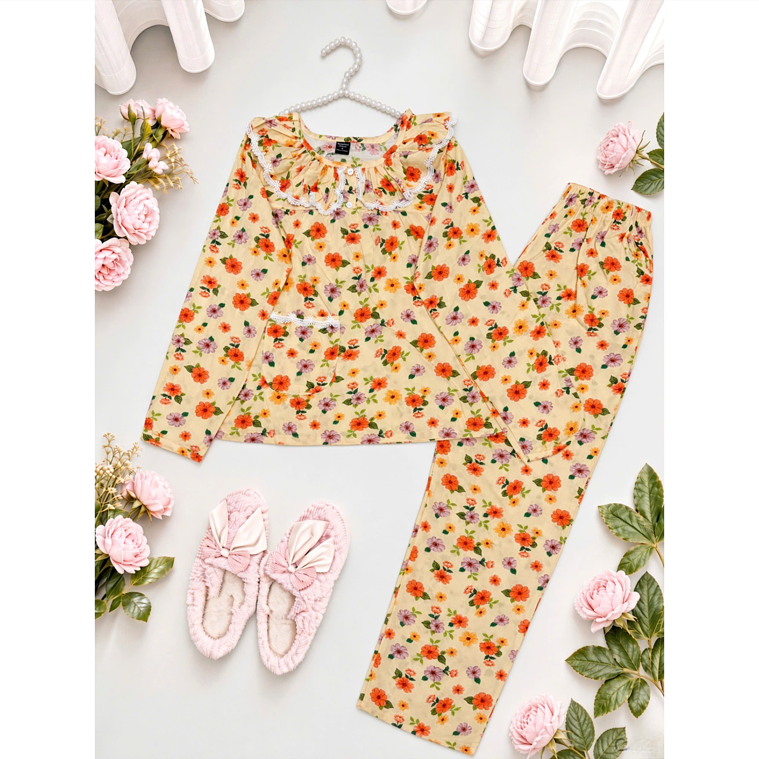 NL tay dài ren