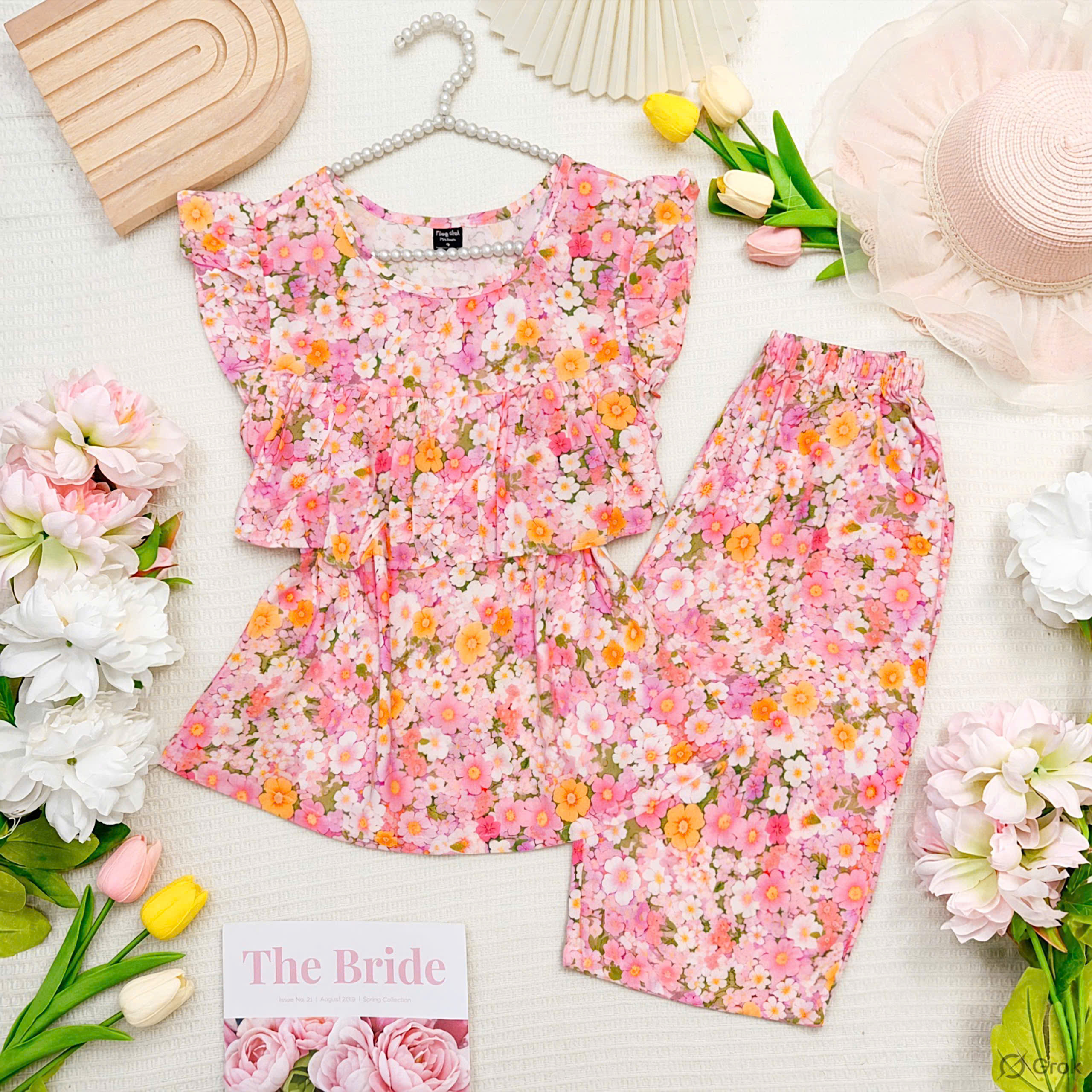 CÁNH TIÊN LỬNG BÈO NGỰC