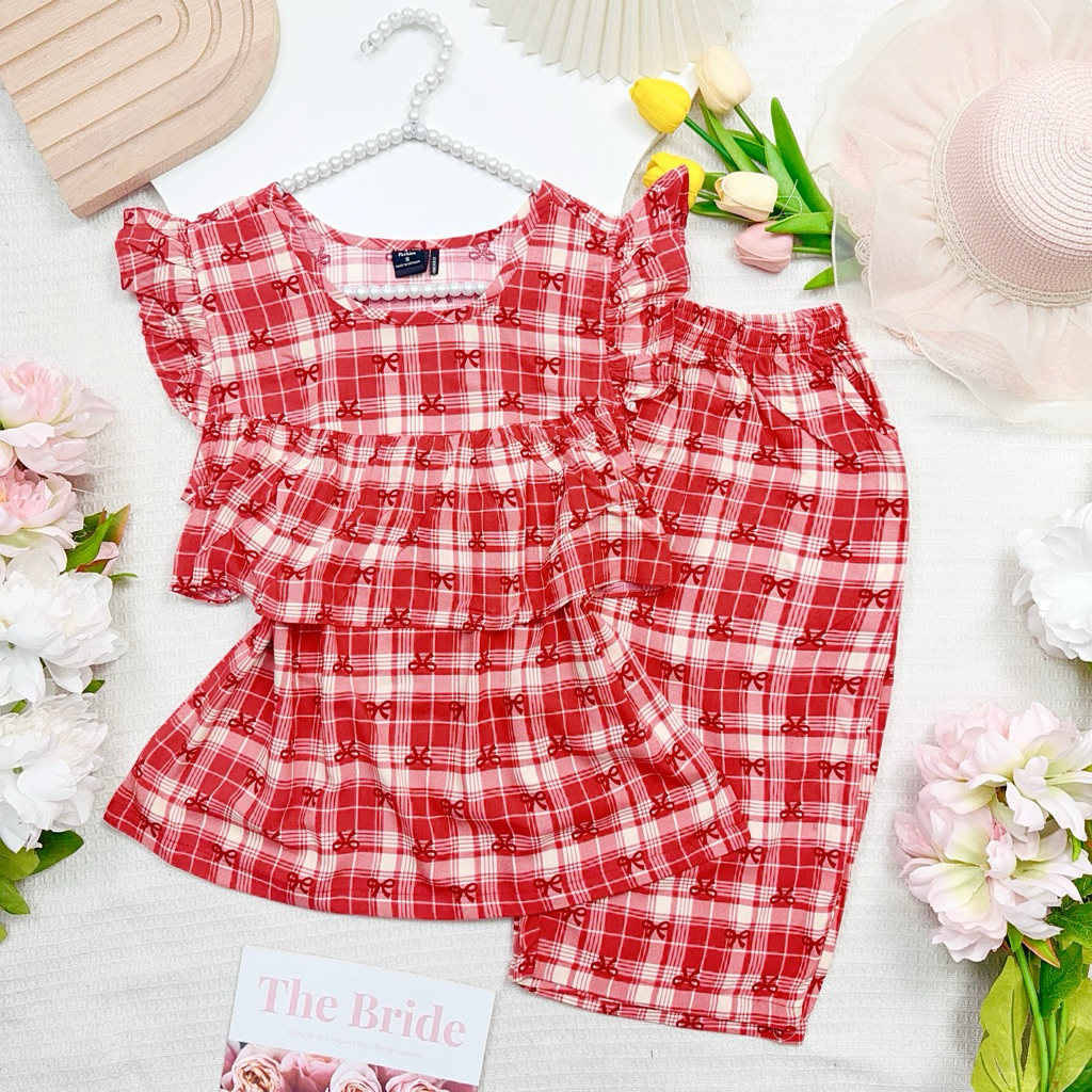 CÁNH TIÊN LỬNG BÈO NGỰC