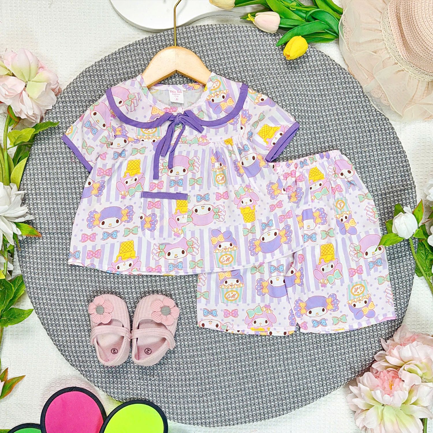 gái lửng lớn