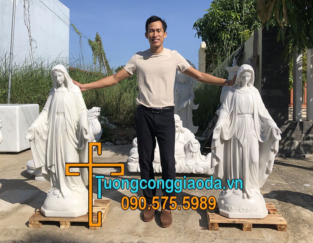 Tượng Đức Mẹ Ban Ơn Đá Cẩm Thạch Trắng Cao 1m2
