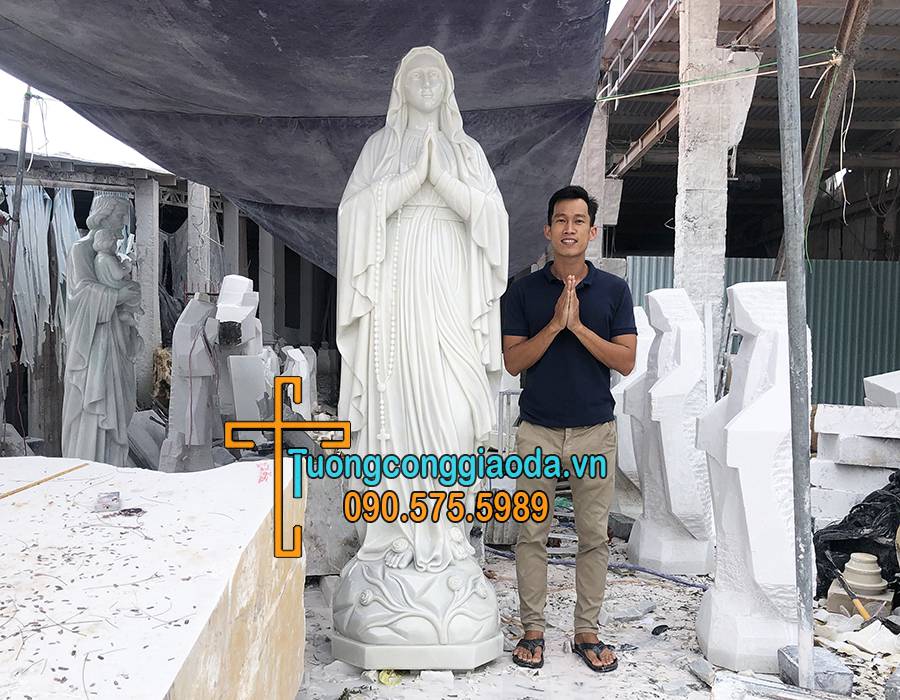 Tượng Đức Mẹ Lộ Đức Đá Tự Nhiên Nguyên Khối Đà Nẵng