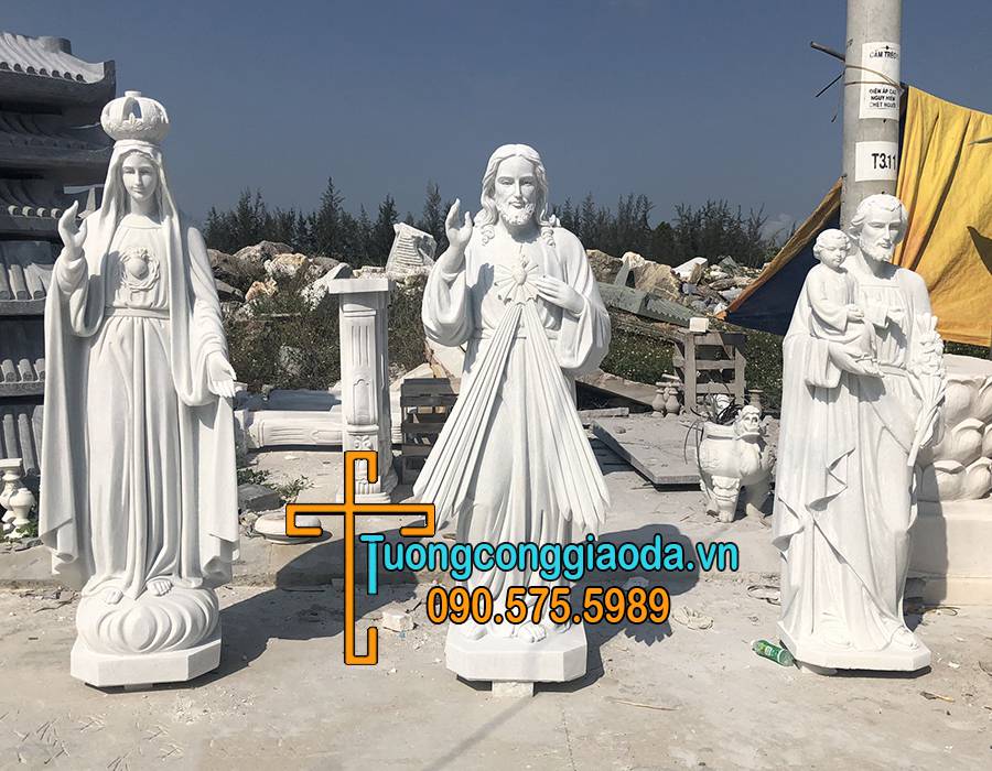 Tượng Thánh Giuse Bồng Chúa Hài Đồng Đá Non Nước Đà Nẵng