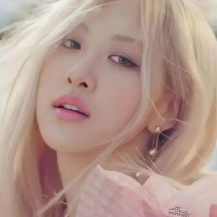 SON HỒNG CÁNH SEN CÓ KHÓ DÙNG VÀ SẾN NHƯ BẠN VẪN NGHĨ?