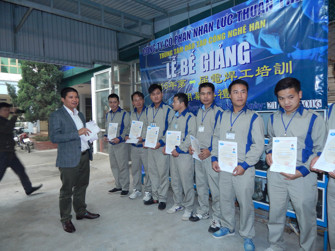 Đơn hàng đi Đài Loan ngành Điện tử