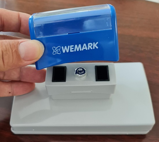 hộp dấu flash wemark