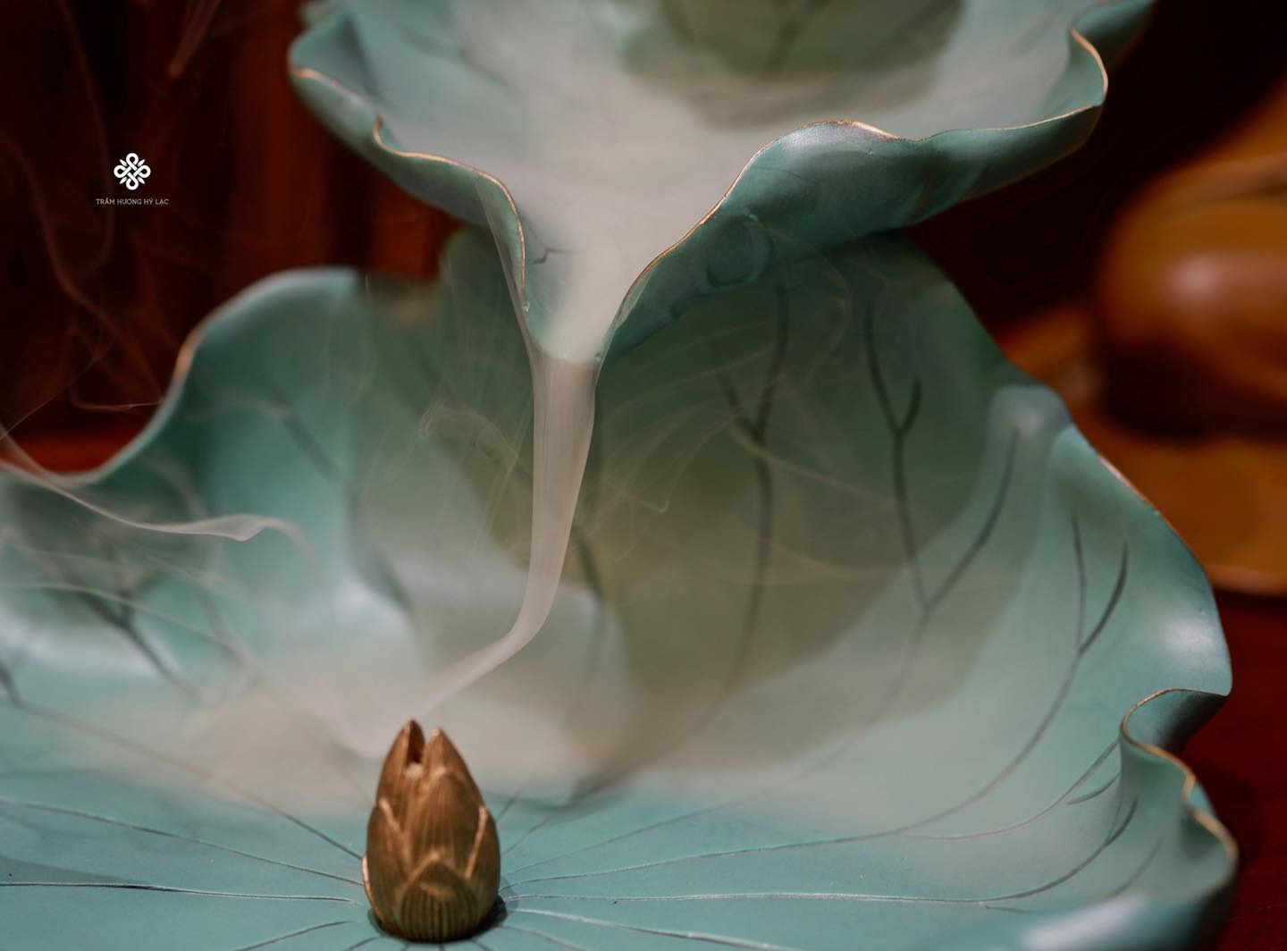 Nghệ thuật thưởng trầm – lối vào thực tại an vui