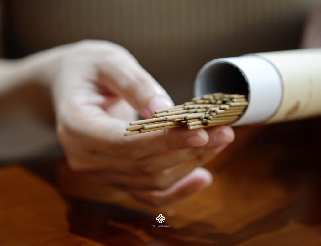 Phân biệt các loại nhang hương bằng nguyên liệu