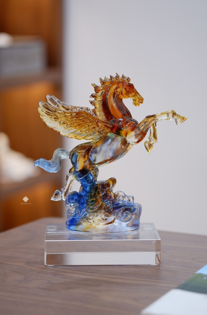 Tượng thiên mã lưu ly ngũ sắc 21cm