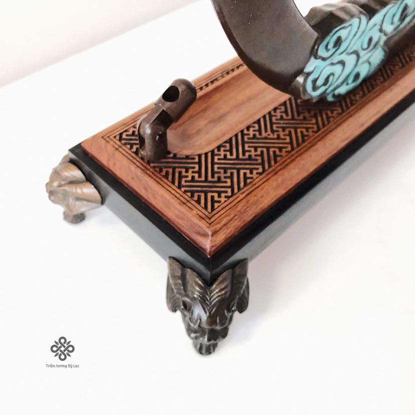 Lư đồng treo thiên nga xanh lá