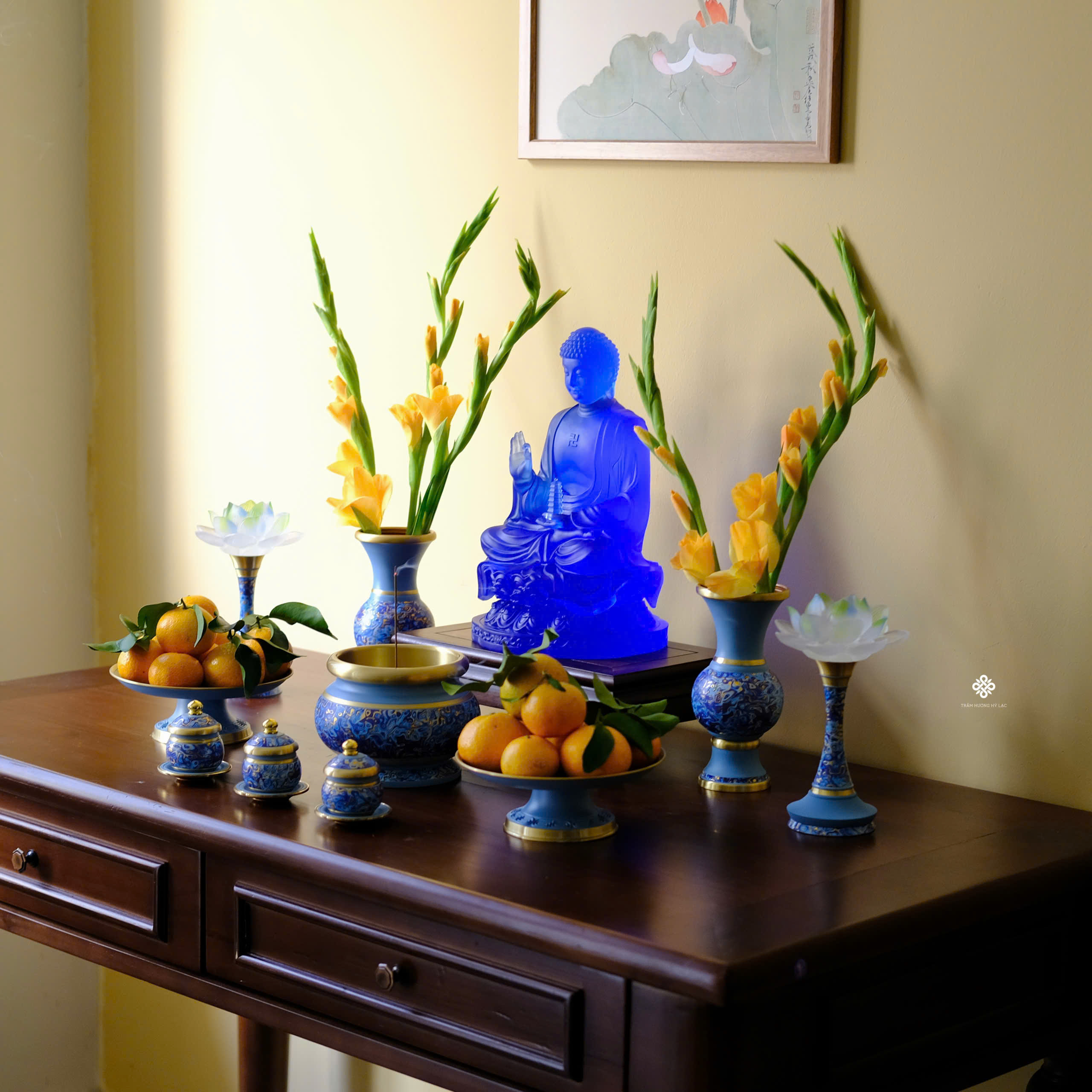 Ban thờ đồng vân lam