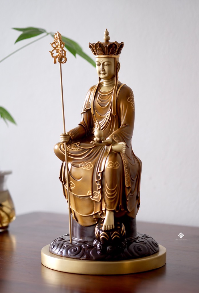 Tượng đồng Địa Tạng Bồ tát tự tại