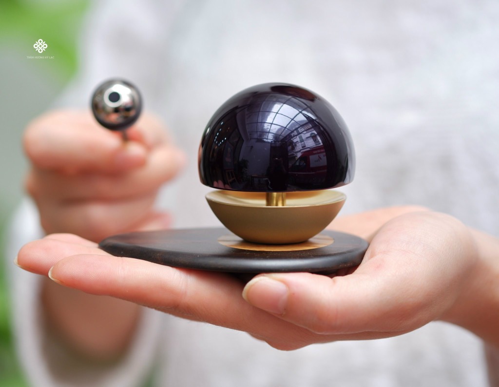 Chuông đồng Nhật Bản ngọc hưởng âm màu tím 5.4cm