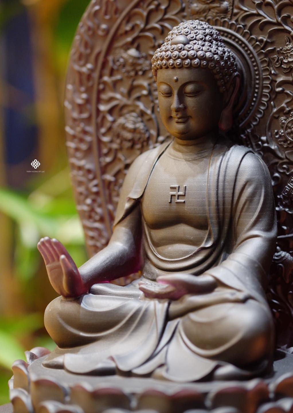 Tượng Đức Phật A Di Đà lưu ly tím kèm đế