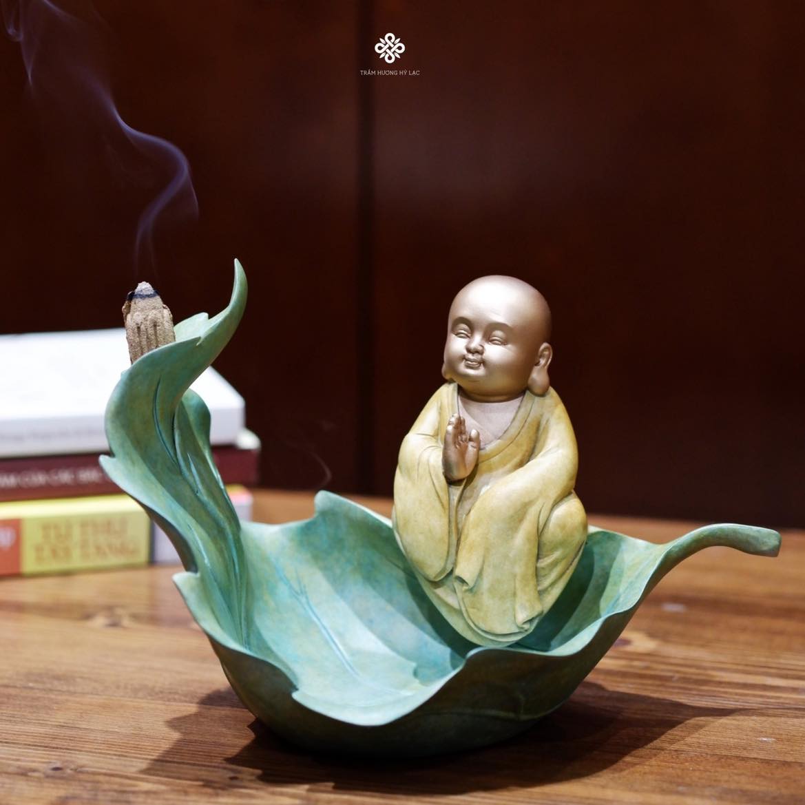 Lư đồng thiền định trên thuyền lá