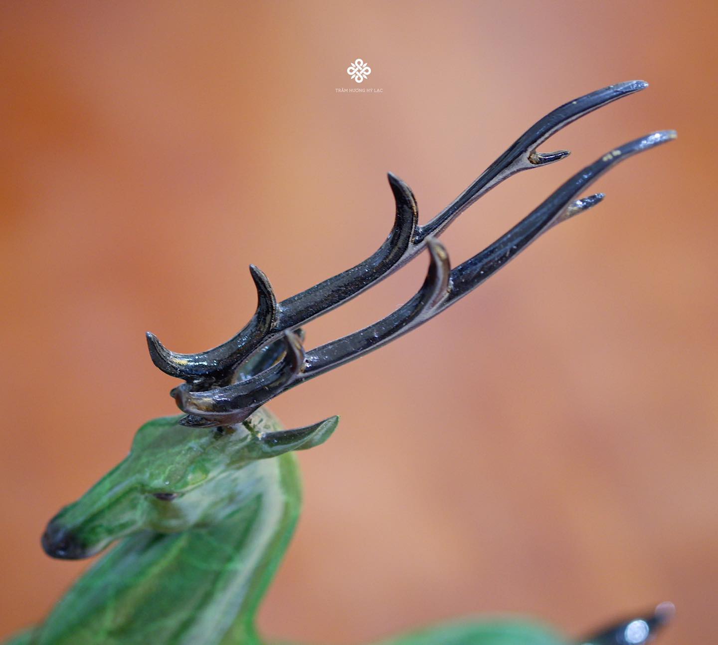 Tượng đồng hươu xanh cát tường