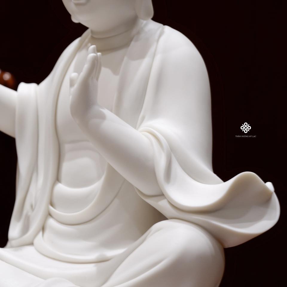 Tượng gốm Địa Tạng Bồ tát