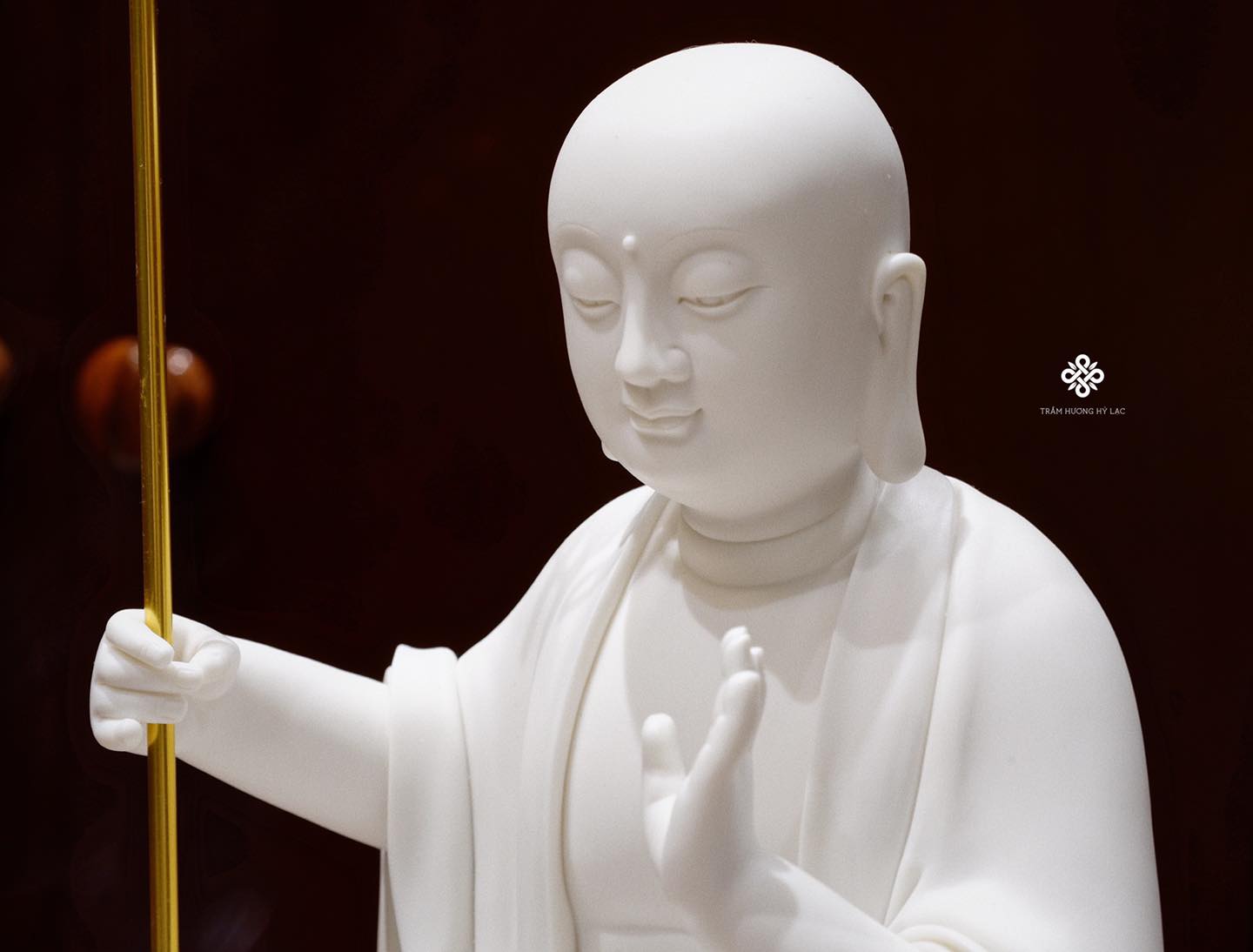 Tượng gốm Địa Tạng Bồ tát