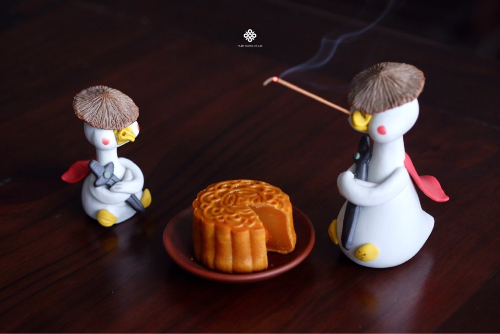 Lư gốm kiếm khách giang hồ 8cm