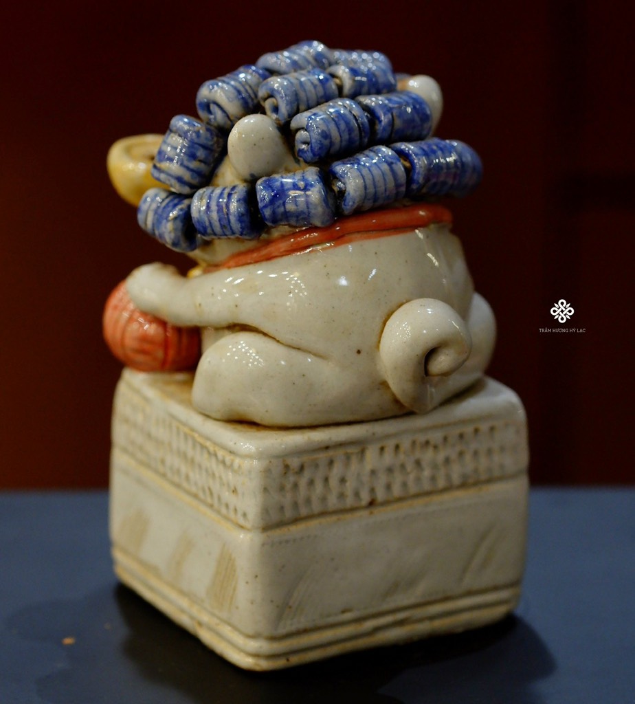 Lư gốm Mèo đại ca