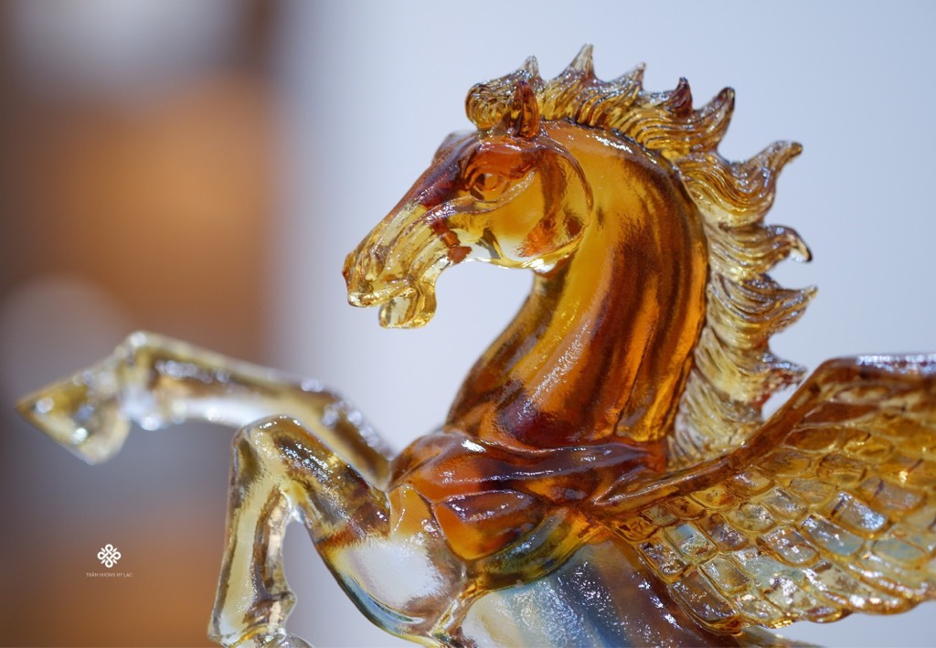 Tượng thiên mã lưu ly ngũ sắc 21cm