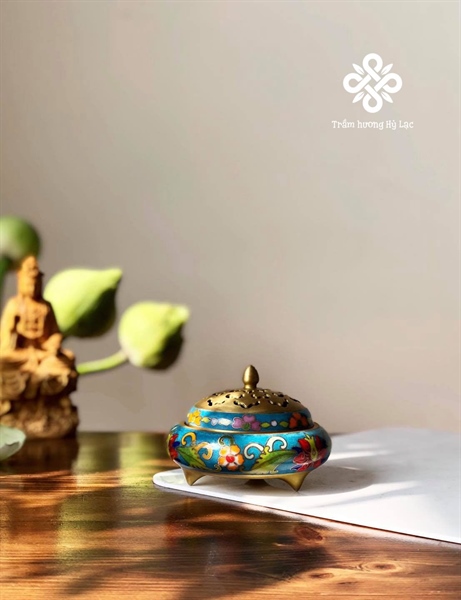 Lư đồng khảm pháp lam màu xanh chân thon