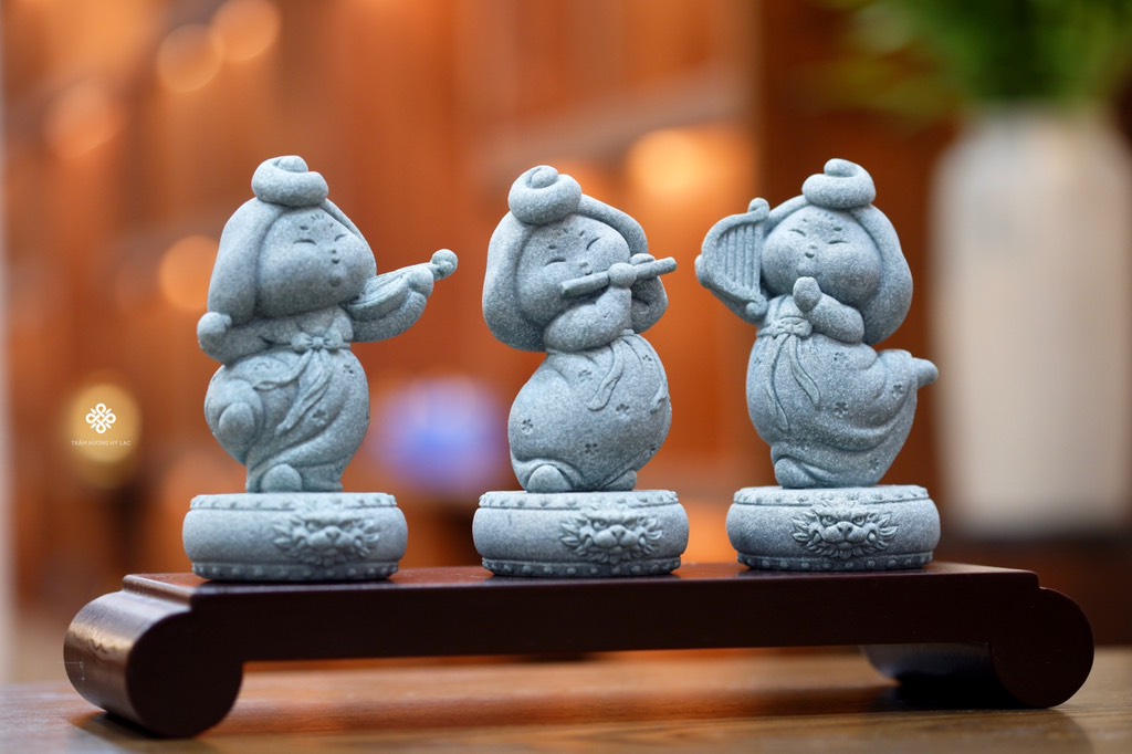 Thiên nữ đàn hạc đá sa thạch