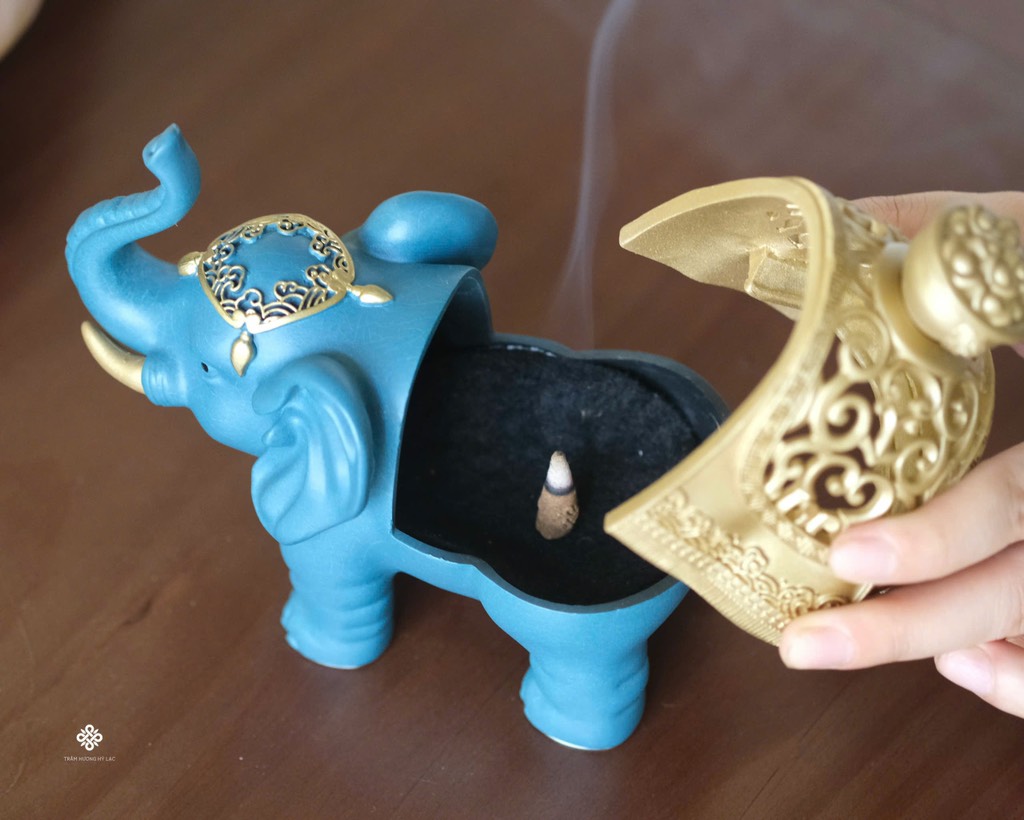 Lư đồng lộc tượng