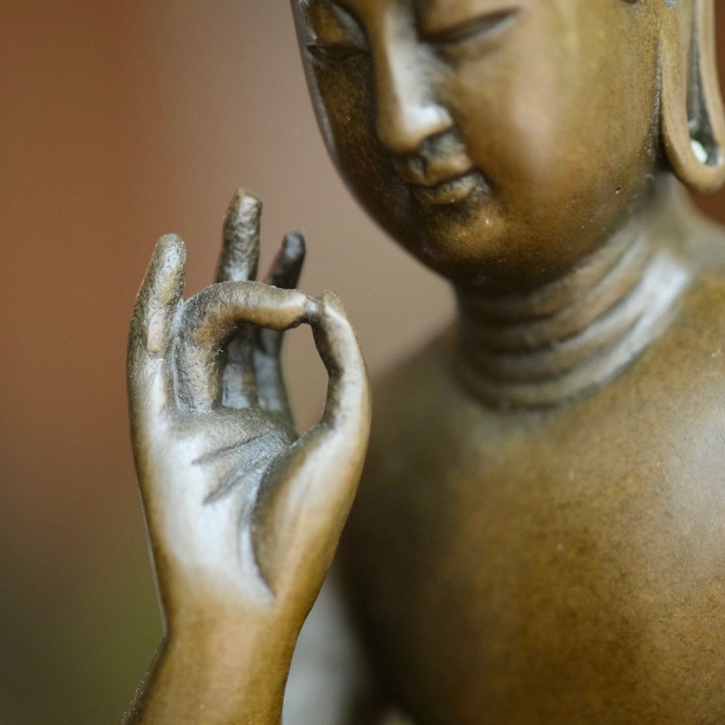 Tượng đồng Di Lặc Bồ tát