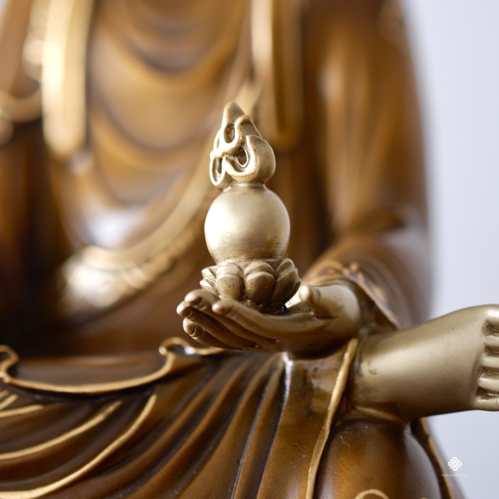 Tượng đồng Địa Tạng Bồ tát tự tại