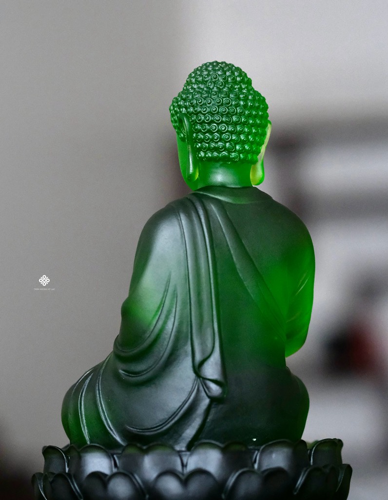 Tượng Đức Phật Dược Sư lưu ly xanh lá 18.5cm