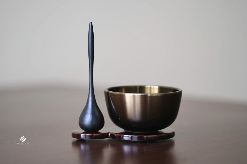 Chuông đồng Hiromaru Nhật Bản nâu vàng 6cm