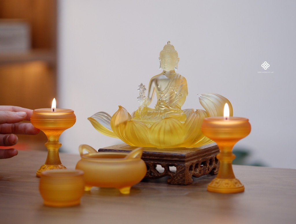 Bộ ban thờ nhỏ lưu ly vàng
