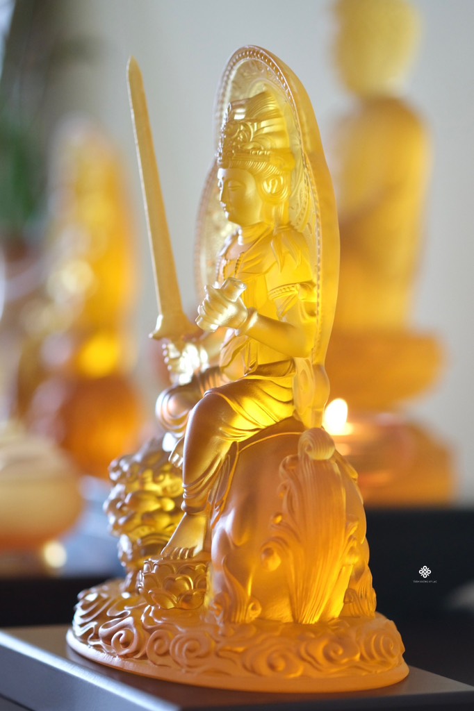 Tượng Văn Thù Bồ tát lưu ly vàng 18.5cm