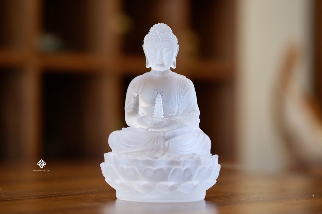 Tượng Đức Phật Dược Sư cầm bảo tháp lưu ly trắng 12.5cm
