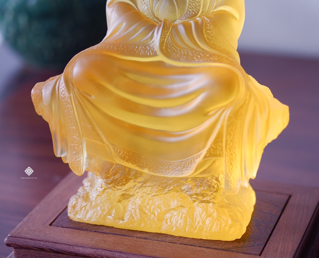 Tượng Quan Âm Bồ tát lưu ly vàng 28cm