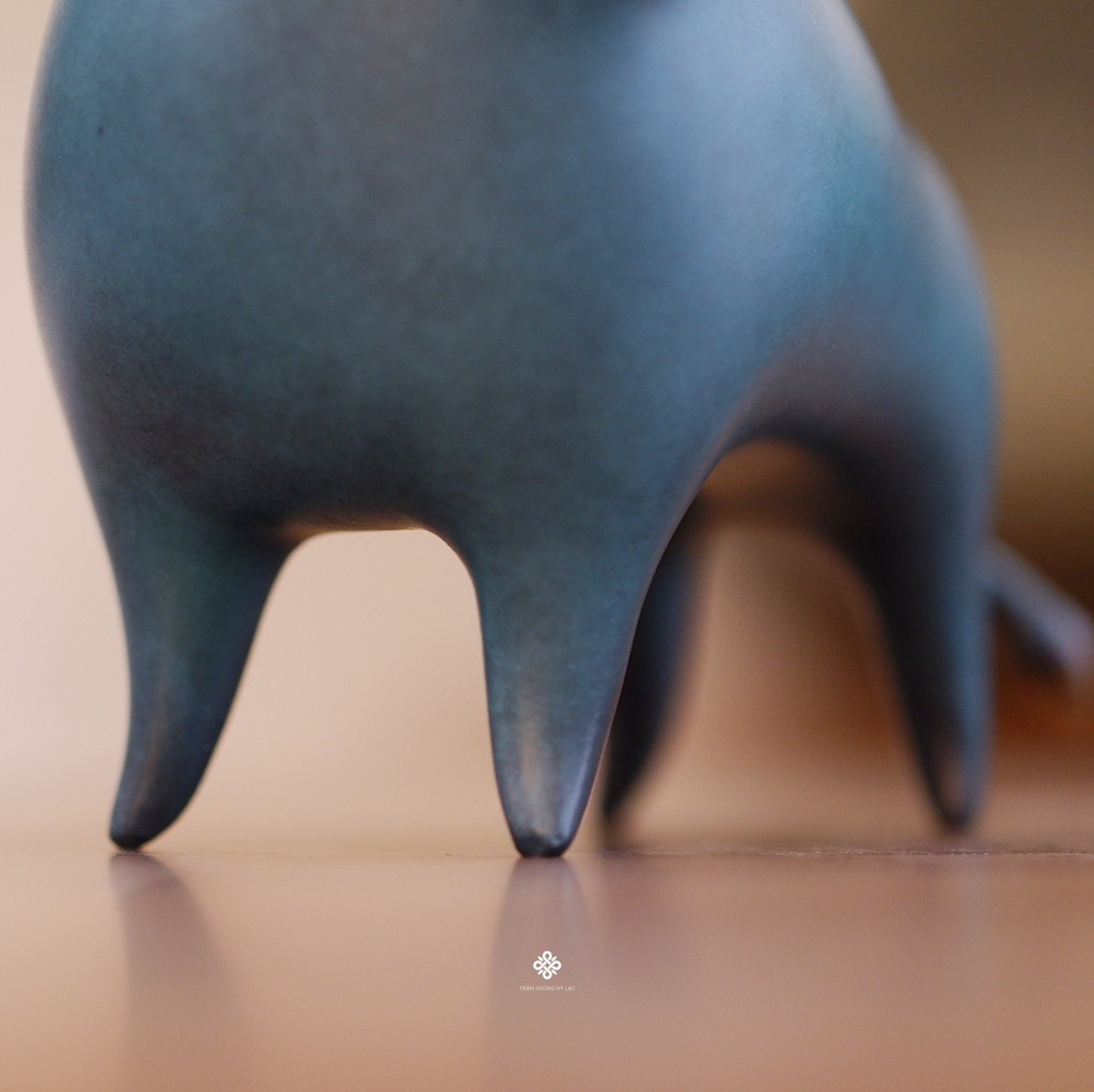 Tượng đồng thiên ngưu an bình