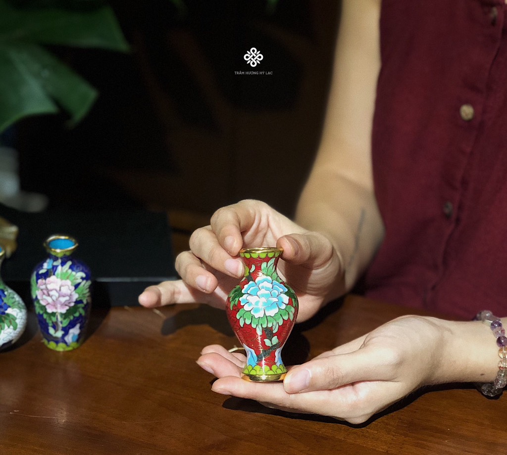 Bộ 5 bình sứ tráng men khảm pháp lam
