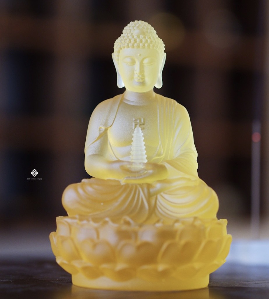 Tượng Đức Phật Dược Sư cầm bảo tháp lưu ly vàng 12.5cm