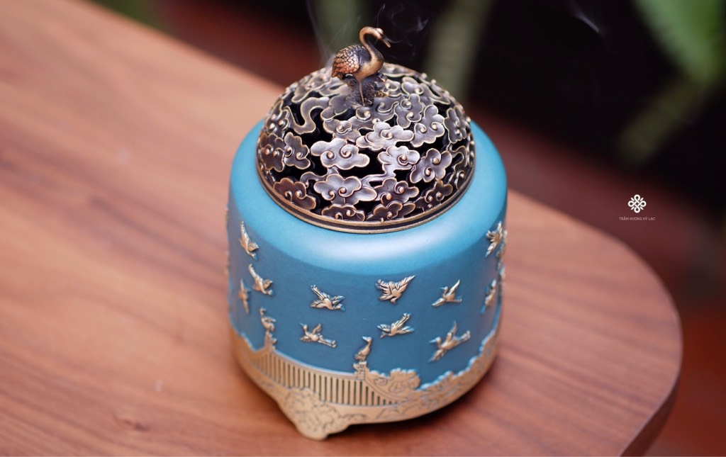 Lư đồng thiên hạc cát tường