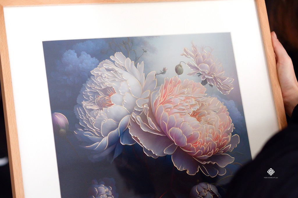 Tranh đồng khắc tay Mẫu đơn dịu dàng