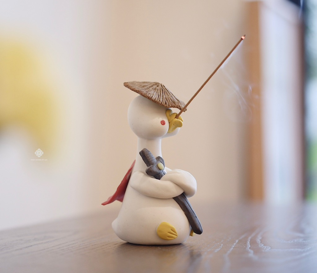 Lư gốm kiếm khách giang hồ 11.3cm
