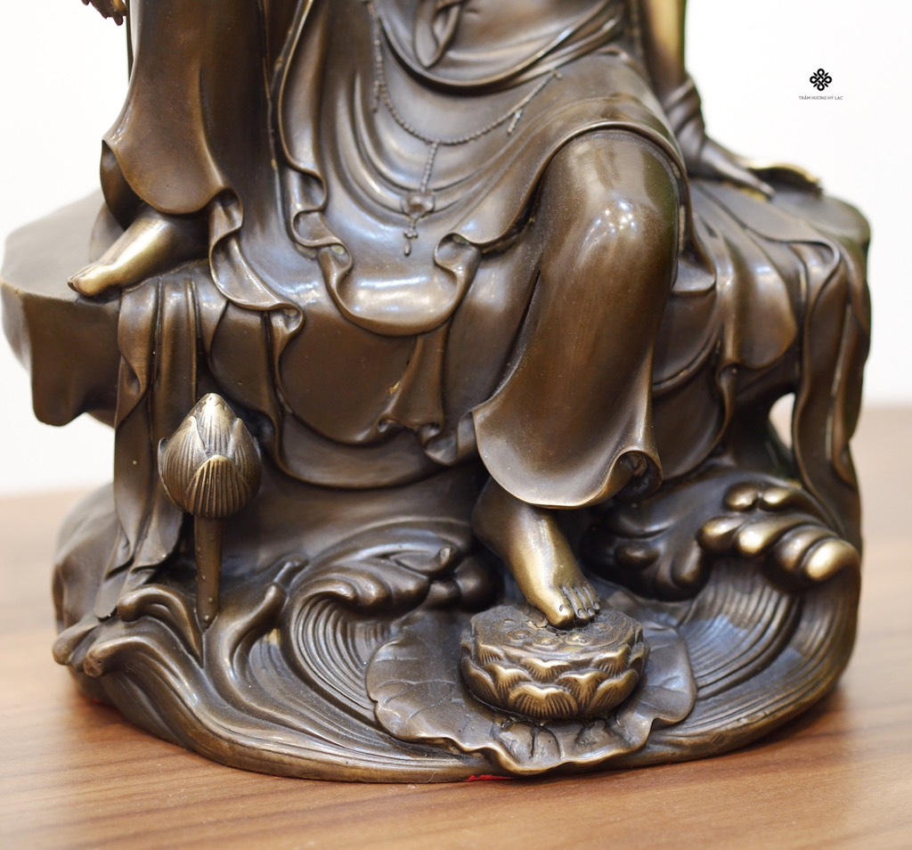 Tượng đồng Quán Tự Tại Bồ tát 30cm