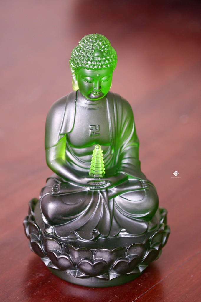 Tượng Đức Phật Dược Sư lưu ly xanh lá 18.5cm